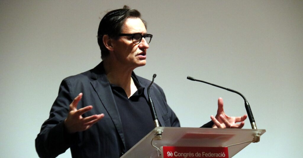 El líder del PSC, Salvador Illa, durante su intervención en el Congreso del PSC en Mataró (Nia Escolà, ACN)