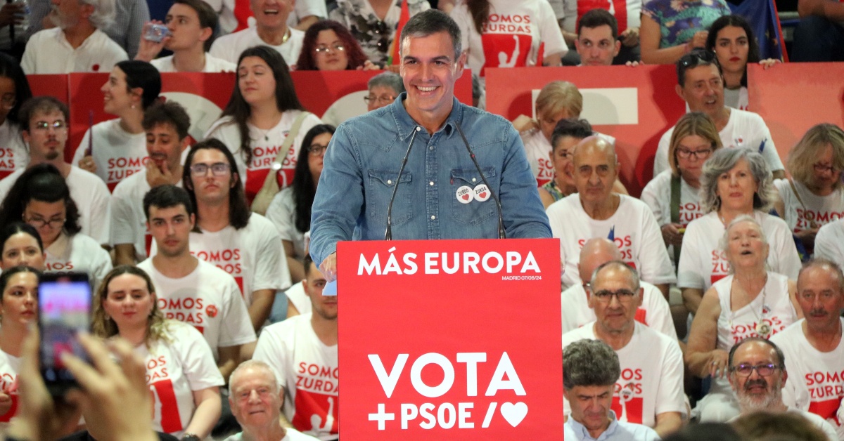 El secretari general del PSOE, Pedro Sánchez, al tancament de la campanya del 9-J, a Fuenlabrada (ACN)