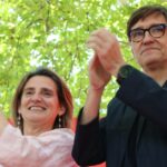 La vicepresidenta del Gobierno de España y candidata del PSOE a las elecciones europeas, Teresa Ribera, y el primer secretario del PSC, Salvador Illa (Albert Hernàndez, ACN)