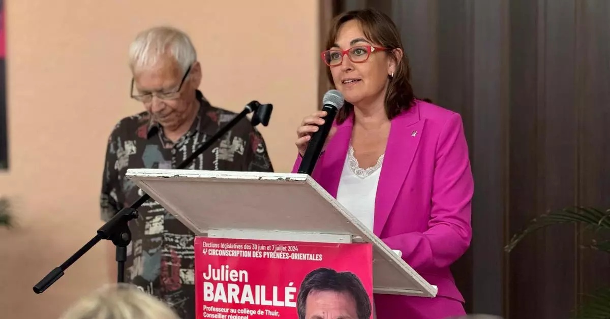 La socialista Sílvia Paneque en el acto de apoyo al Frente Popular en Collioure (PSC Girona)