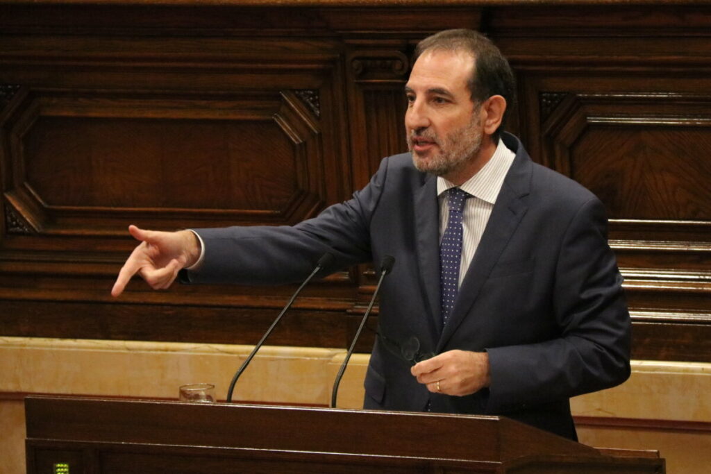 El diputado del PSC-Units Ramon Espadaler interviene en el pleno del 10 de octubre del 2018 (Mariona Puig, ACN)