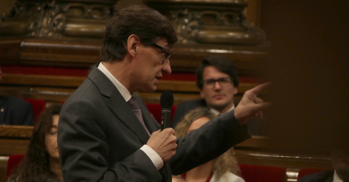 El president del Govern català, Salvador Illa, al ple (Bernat Vilaró, ACN)