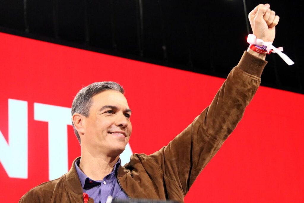 El president del Govern d'Espanya, Pedro Sánchez, aquest diumenge a la clausura del Congrés del PSOE a Sevilla (Miquel Vera, ACN)