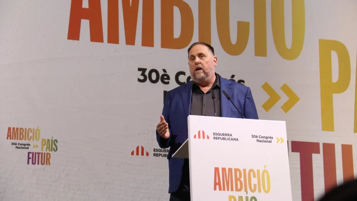 El presidente de ERC, Oriol Junqueras, se dirije a la militancia en el 30è congreso del partido en Martorell (Aina Martí, ACN)
