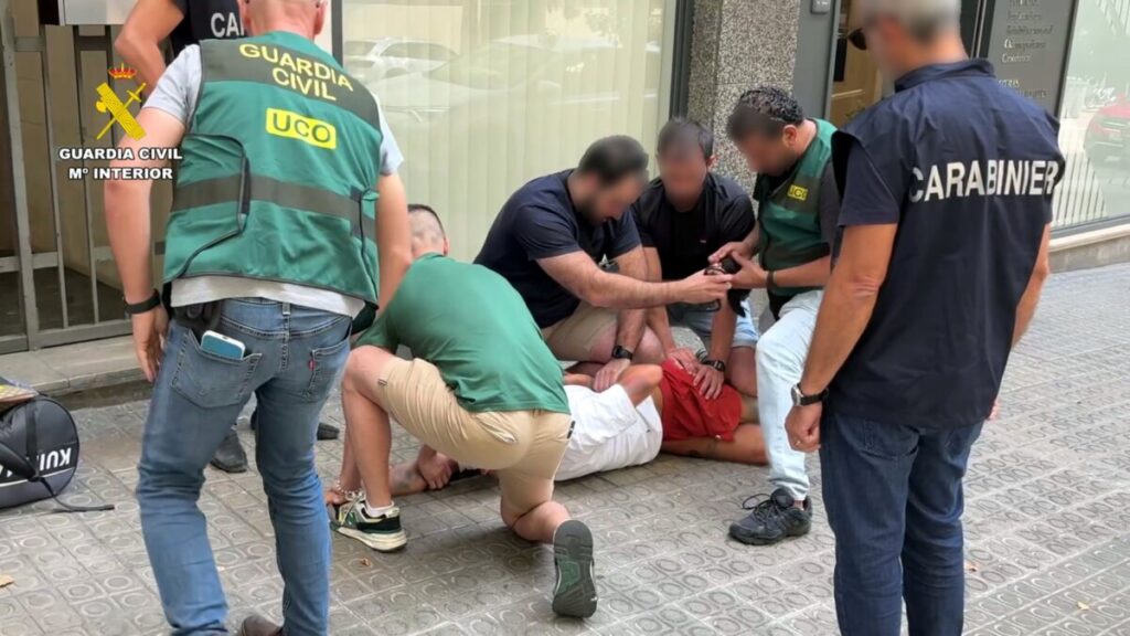 Detenido en Barcelona un líder del narcotráfico prófugo de la justicia italiana desde 2023 (Guardia Civil, ACN)