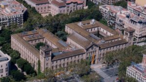 Edificio histórico de la Universidad de Barcelona visto desde el aire (Universidad de Barcelona)