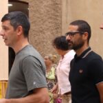El nuevo diputado de la CUP, Xavier Pellicer, comparece con Non Casadevall y Su Moreno este sábado en Vilassar de Dalt (Nico Tomás, ACN)