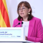 La portavoz del Gobierno catalán, Sílvia Paneque, durante la rueda de prensa tras la reunión del Consejo Ejecutivo (Mariona Puig, ACN)