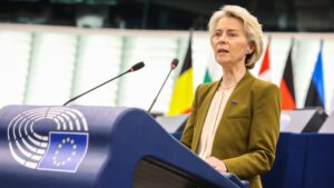 La presidenta de la Comissió Europea, Ursula von der Leyen, durant el SOTEU (Parlament Europeu)