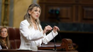 La vicepresidenta i diputada de Sumar, Yolanda Díaz, intervé en la compareixença de Sánchez pel 'cas Cerdán' (Congrés dels Diputats)