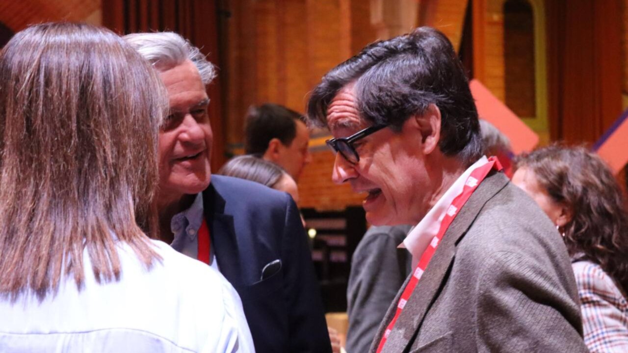 El president de la Generalitat, Salvador Illa, durant el congrés del PES a Amsterdam aquest dissabte (PSC)