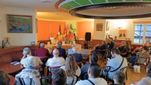 Presentació del llibre sobre l'Aliança Ibèrica a Madrid amb assistents