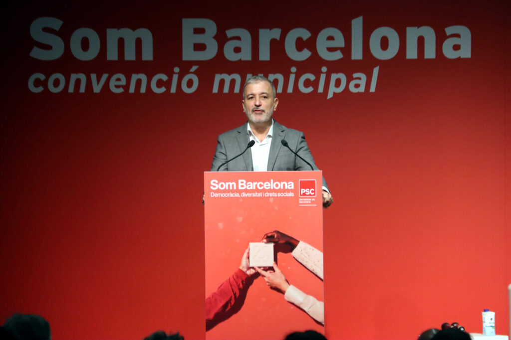 L'alcalde de Barcelona i president de la federació barcelonina del PSC, Jaume Collboni, en la convenció municipal de la federació de Barcelona del PSC (Nazaret Romero, ACN)