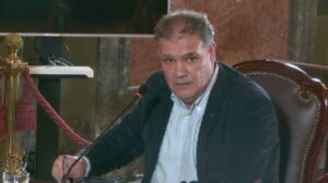 El periodista José Precedo testificant al Tribunal Suprem sobre un cas judicial