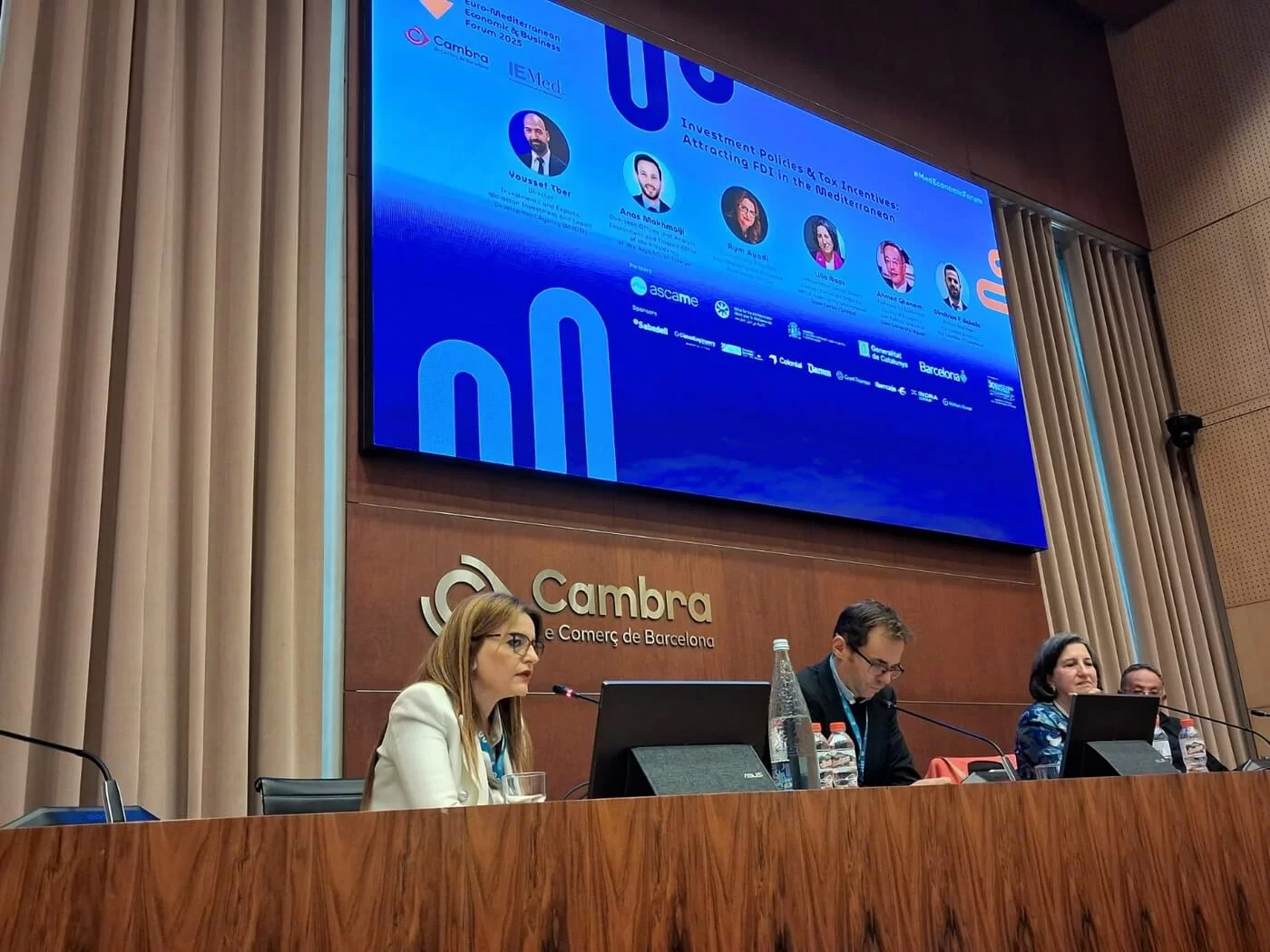 Les sessions de debat s’han celebrat a la Llotja de Mar