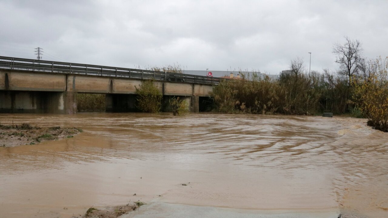 Caudal del río Manol en el Pont del Príncep (Marina López, ACN)