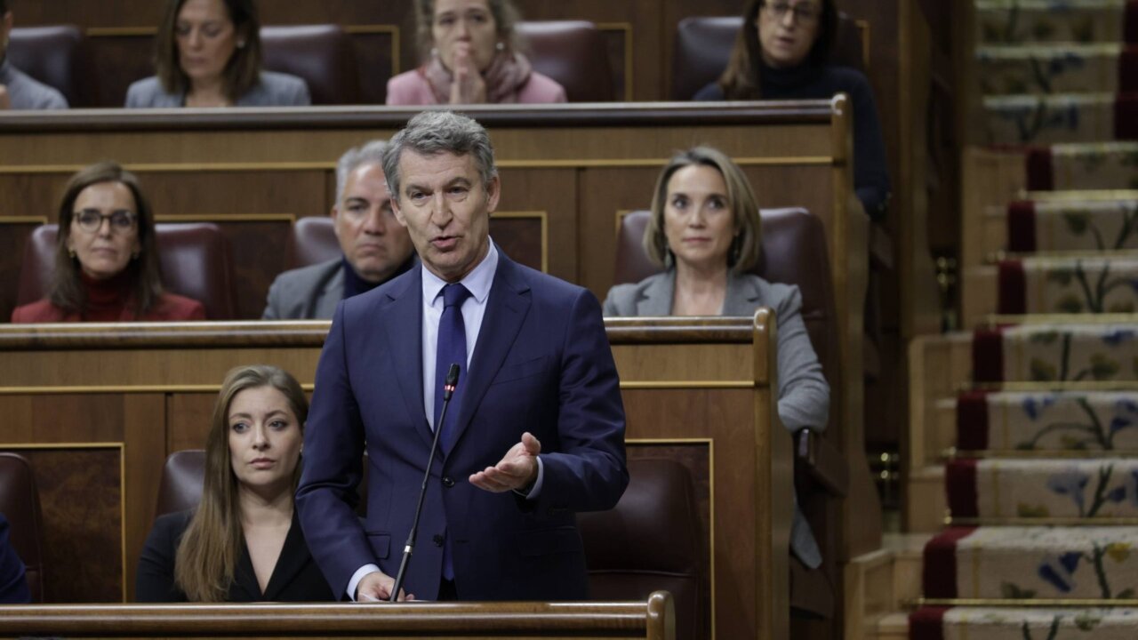 El líder del PP, Alberto Núñez-Feijóo, a la sessió de control del Congrés (Premsa Congrés dels Diputats)
