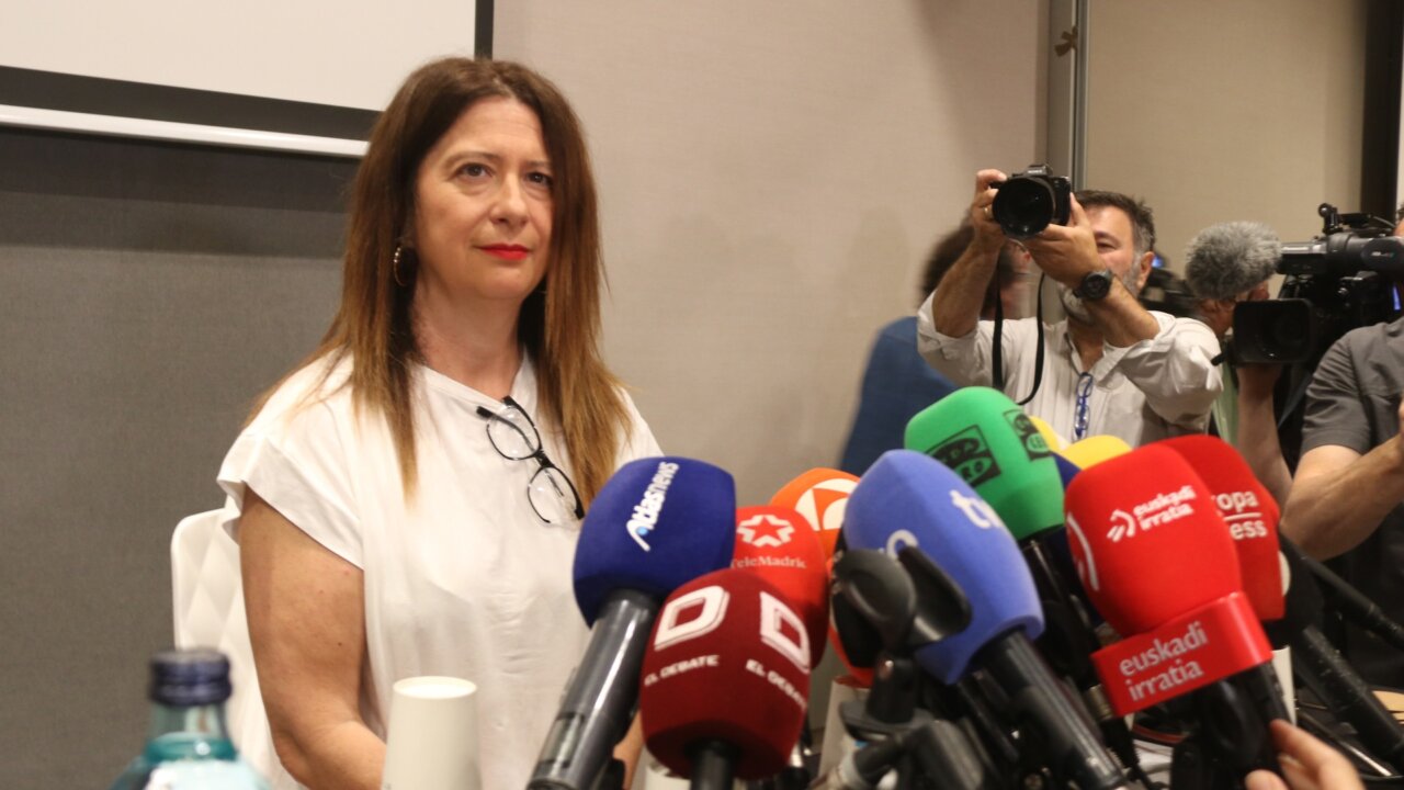 Leire Díez, frente a las cámaras en Madrid (Roger Pi de Cabanyes, ACN)