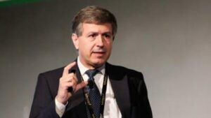 Eduard Gràcia parlant sobre la crisi de Rodalies