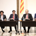 D'esquerra a dreta, Alícia Romero, Salvador Illa, Albert Dalmau i Miquel Sàmper durant la reunió amb sectors econòmics i socials (Bernat Vilaró, ACN)