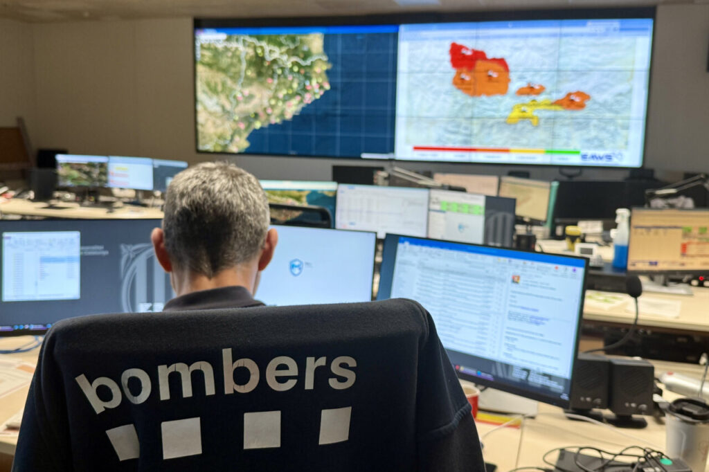 Sala de control de los Bomberos (Jordi Pujolar, ACN)