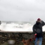 Temporal de mar a Llançà (Marina López, ACN)