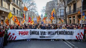 La manifestación convocada por la ANC y el Consell de la República para denunciar la situación de Rodalies (Jordi Borràs, ACN)