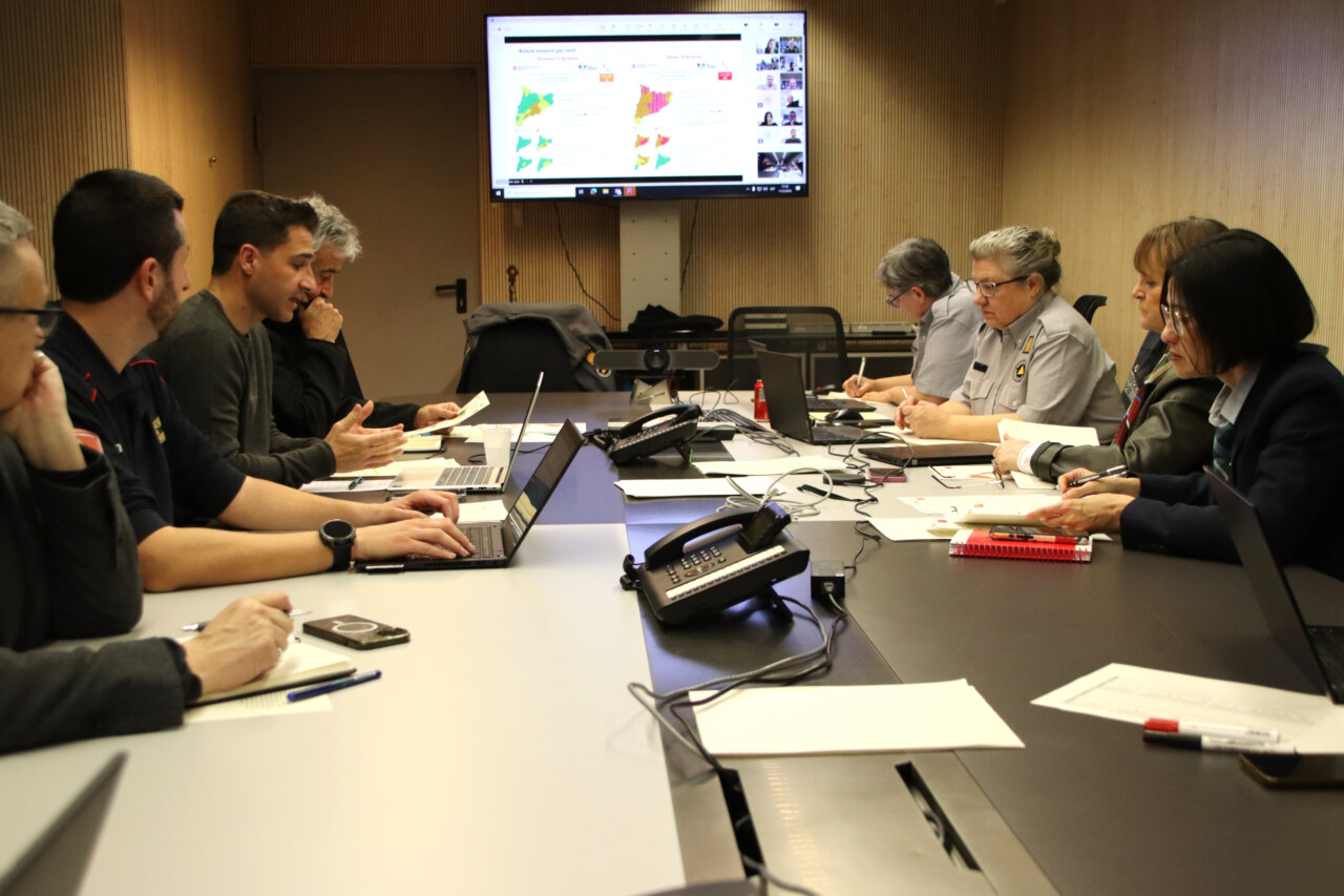 Reunió de Protecció Civil sobre la suspensió d'activitats