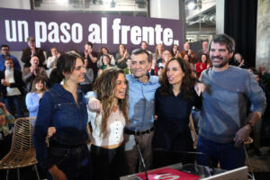 Rita Maestre, Lara Hernández, Antonio Maíllo, Mónica García y Ernest Urtasun en el acto de Sumar, Comuns, Más Madrid e IU (Javier Barbancho, ACN)