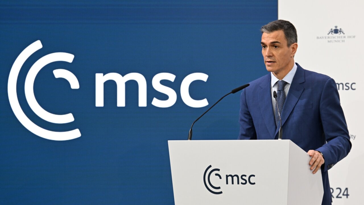 El presidente del Gobierno de España, Pedro Sánchez, durante su intervención en la Conferencia de Seguridad de Múnich (Borja Puig de la Bellacasa, Moncloa)