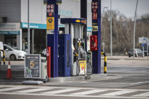 Exterior de una gasolinera (Jordi Borràs, ACN)