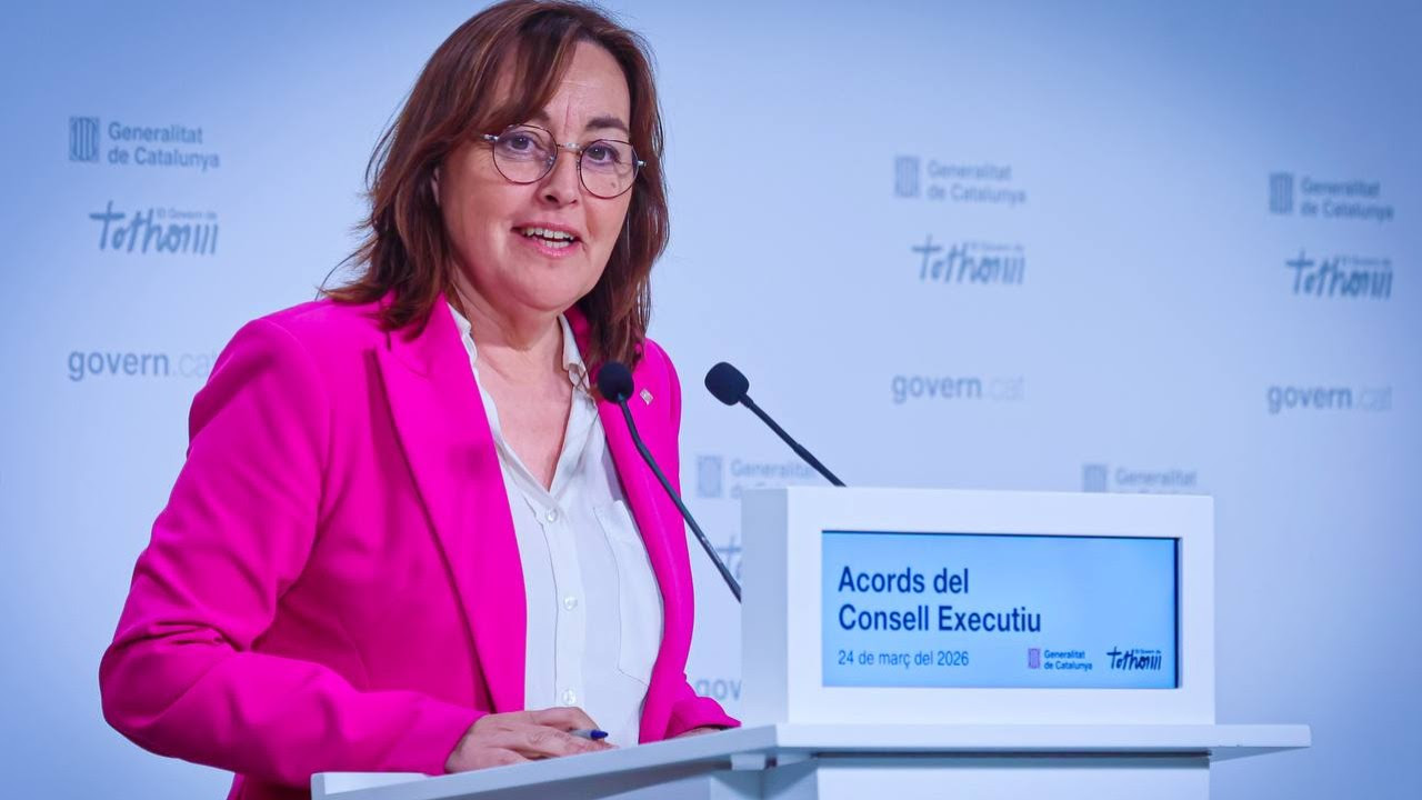 La portaveu del Govern, Sílvia Paneque, durant la roda de premsa del Govern (Generalitat / Rubén Moreno)