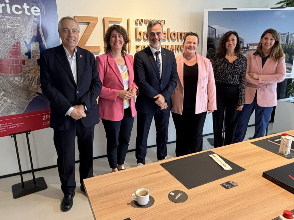 Representants de les cambres de comerç europees al DFactory Barcelona.