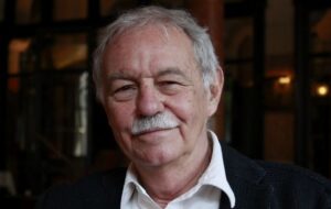 Eduardo Mendoza parlant sobre Sant Jordi i la seva importància cultural