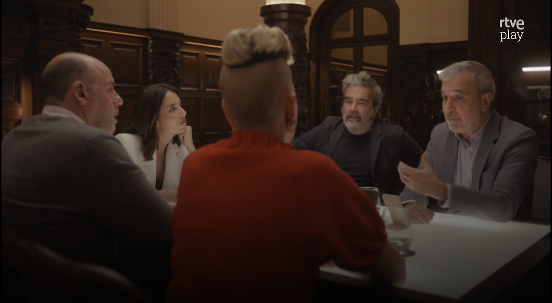 Jaume Collboni amb els presentadors del programa No se n'ha parlat prou