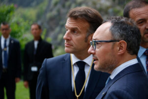 Emmanuel Macron i Xavier Espot durant una reunió a Andorra
