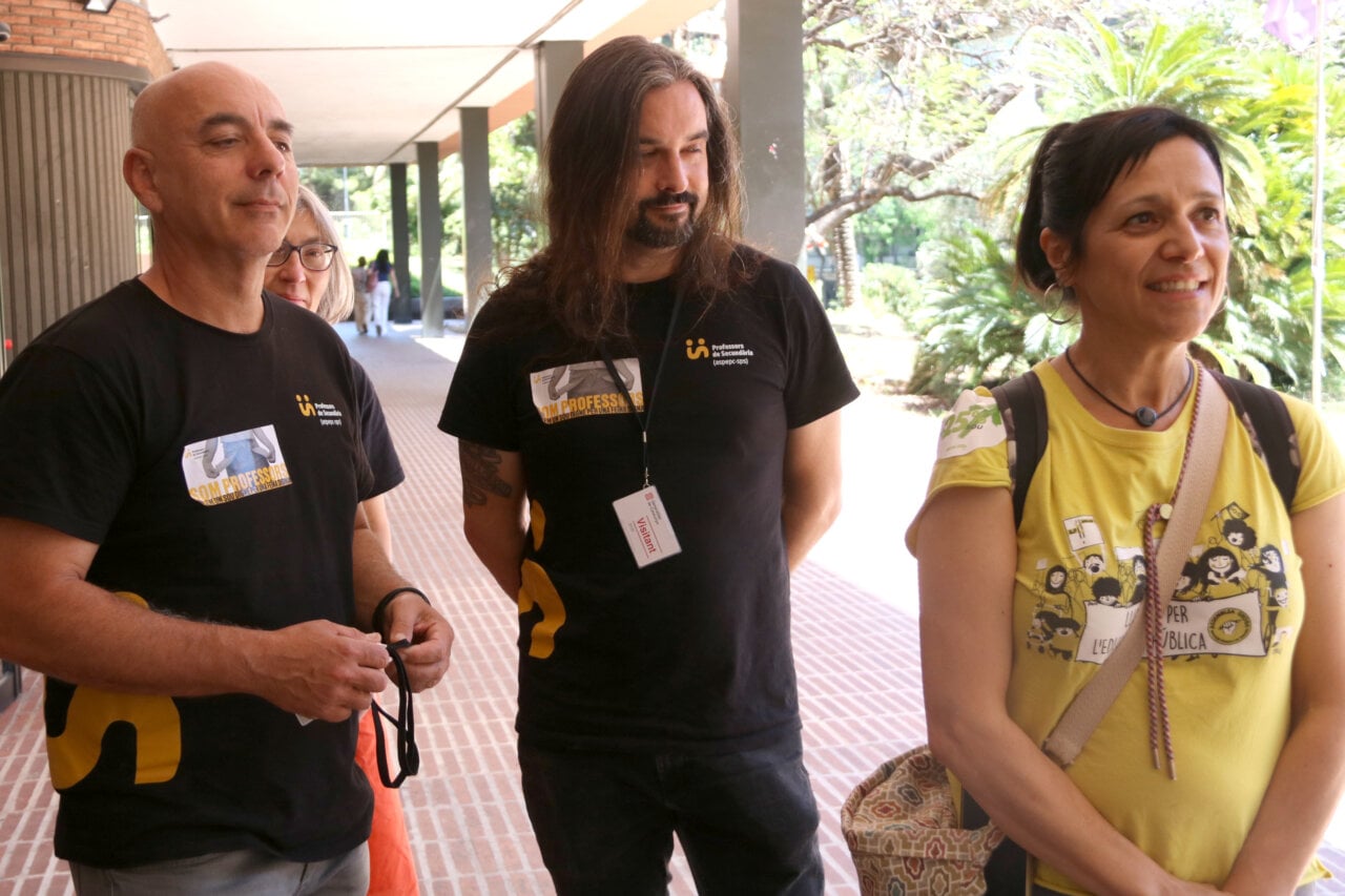 Reunió d'educació i sindicats sense acord