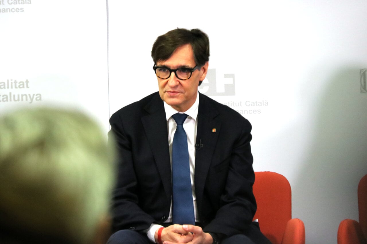 El president de la Generalitat, Salvador Illa, a l'acte que s'ha celebrat aquest divendres a la seu de l'ICF (Enric Sitjà Rusiñol, ACN)