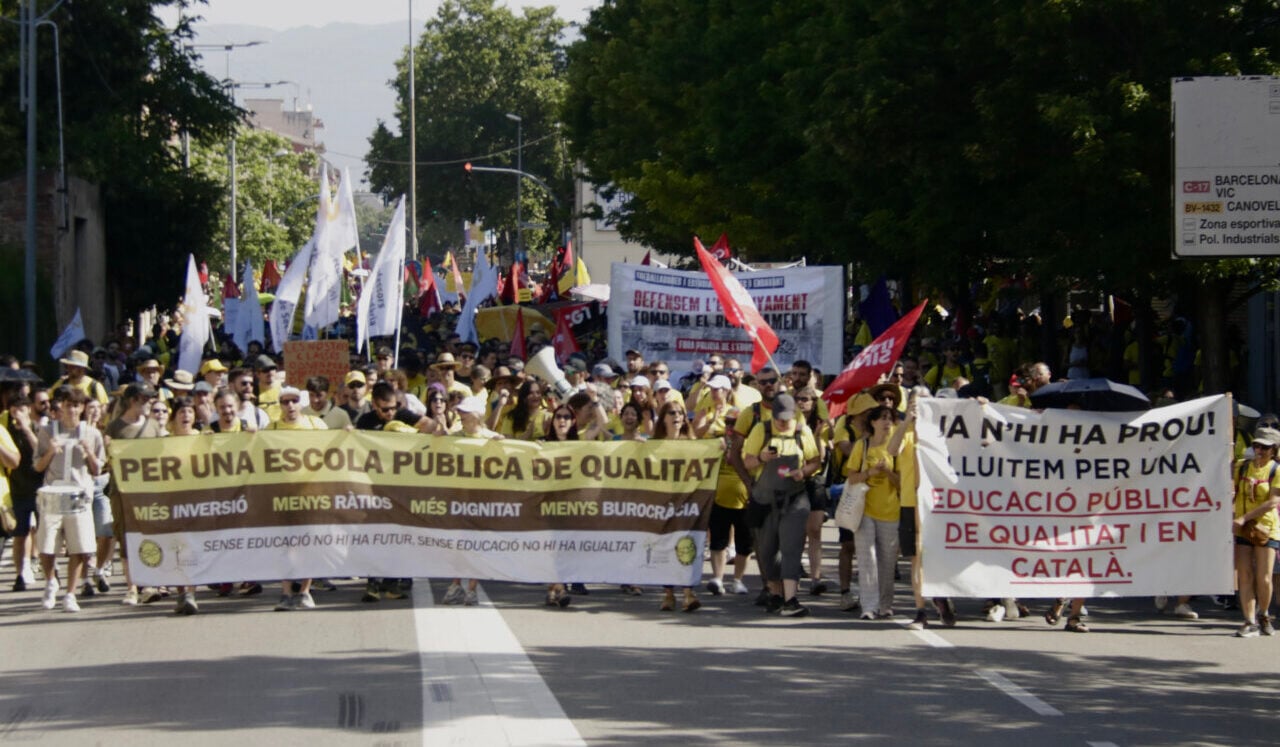 Manfestació de docents a Granollers (ACN, Jordi Pujolar)