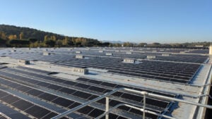 Parc fotovoltaic situat a l’ETAP Ter, entre Cardedeu, Llinars i la Roca del Vallès (L'Energètica)