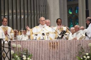 Cerimònia religiosa a la Sagrada Família amb el papa Lleó XIV