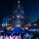 Polémica por la expulsión de unos 600 cantores de la Sagrada Familia por llevar esteladas Sagrada Família en la benedicció del papa Lleó XIV (ACN - Marc