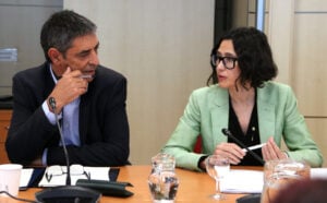 La consellera d'Interior, Núria Parlon, i el director general de la policia, Josep Lluís Trapero (ACN -Albert Hernàndez Ventós / Bernat Vilaró)