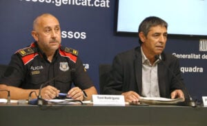 El director general de la Policia, Josep Lluís Trapero, i l’intendent de la prefectura Toni Rodríguez (ACN - Bernat Vilaró)