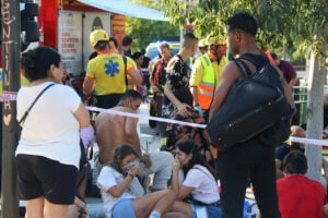 Imatge d'un incendi al metro de Barcelona amb persones ferides