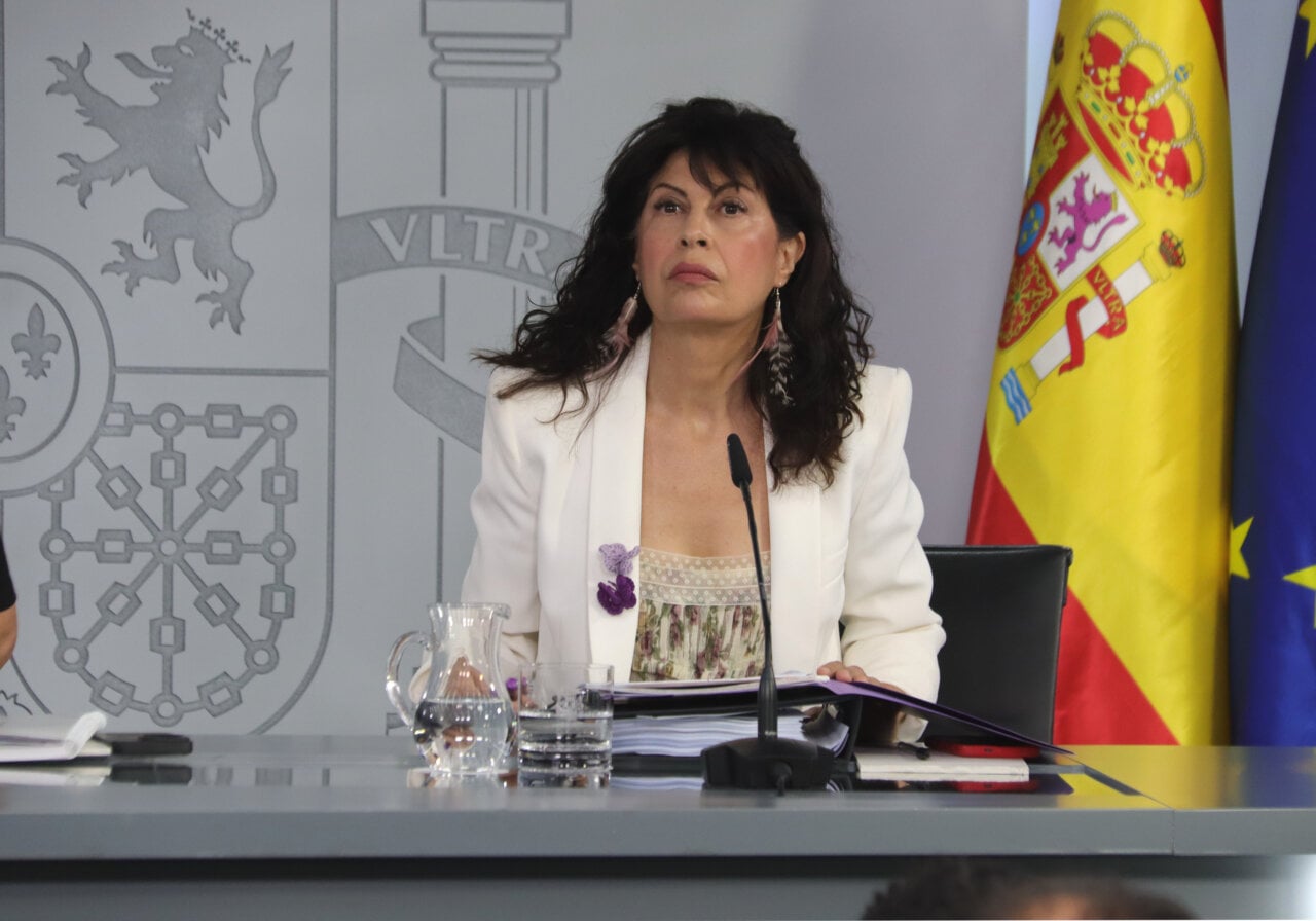 La ministra d'Igualtat, Ana Redondo, en roda de premsa (Pool Moncloa)