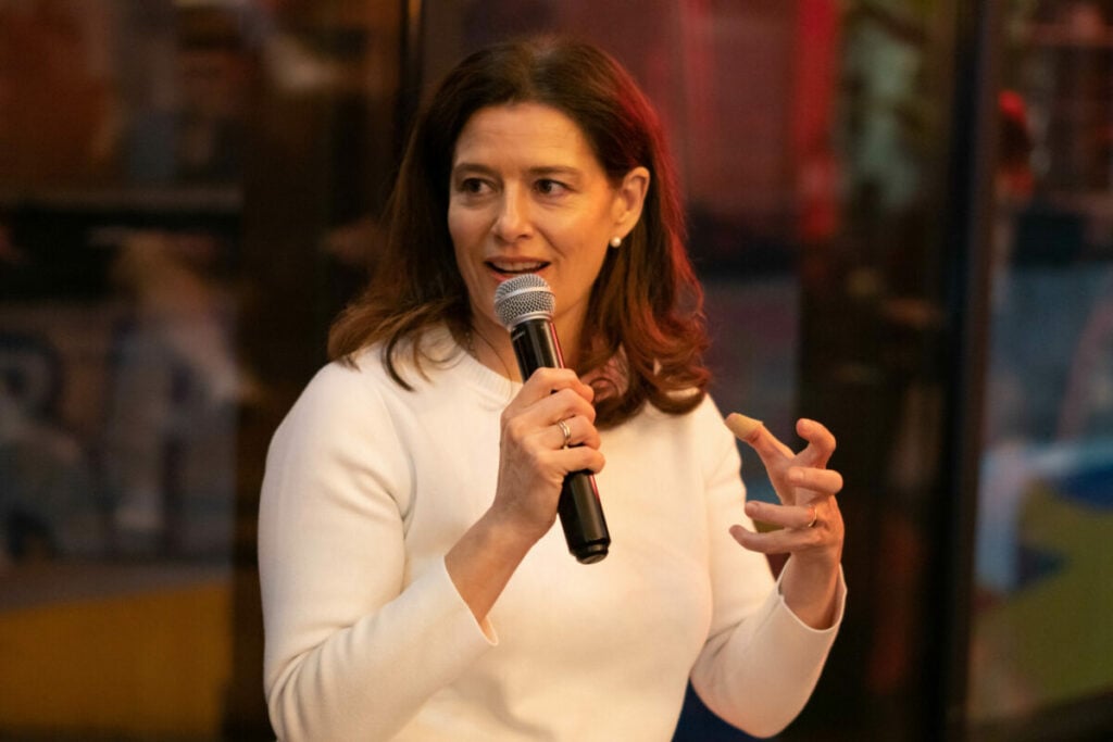 Míriam González.